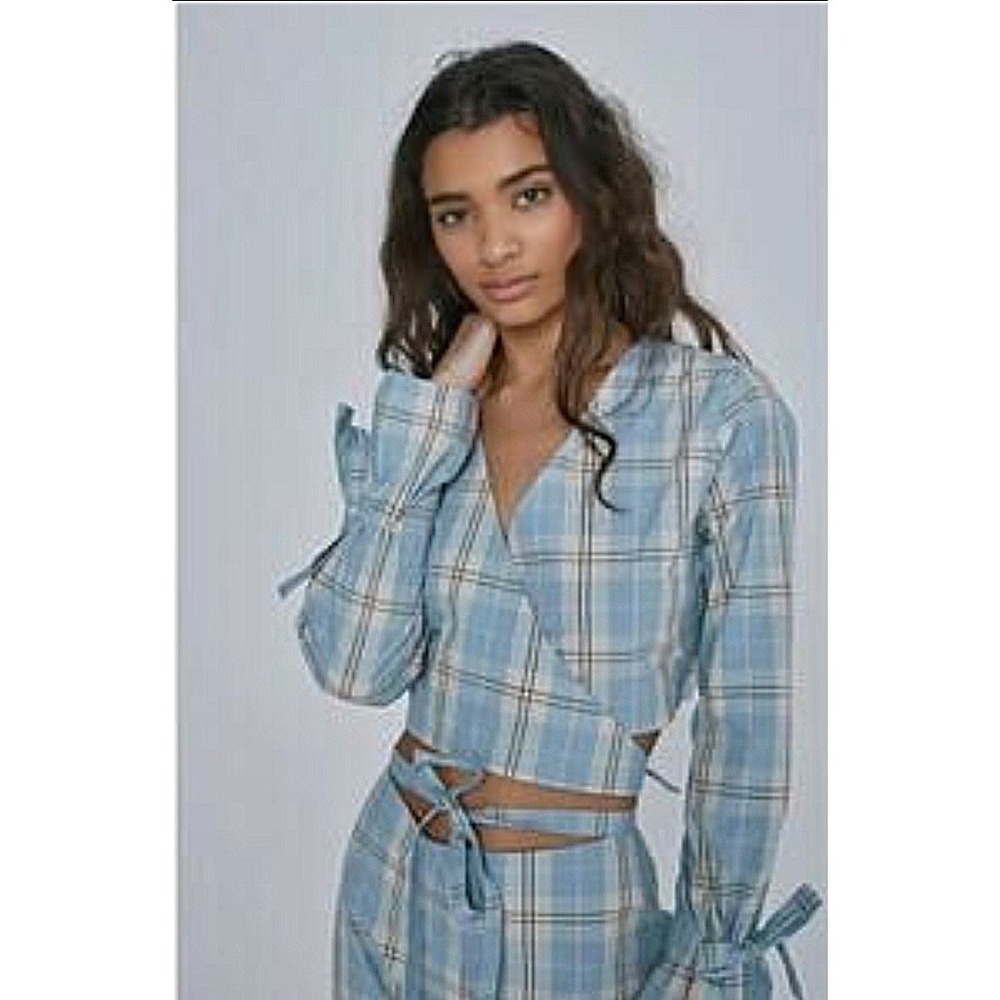 Milk It Plaid Cotton Wrap Top Crop Going Out Rave Party Girl Next Door Size 8‎
